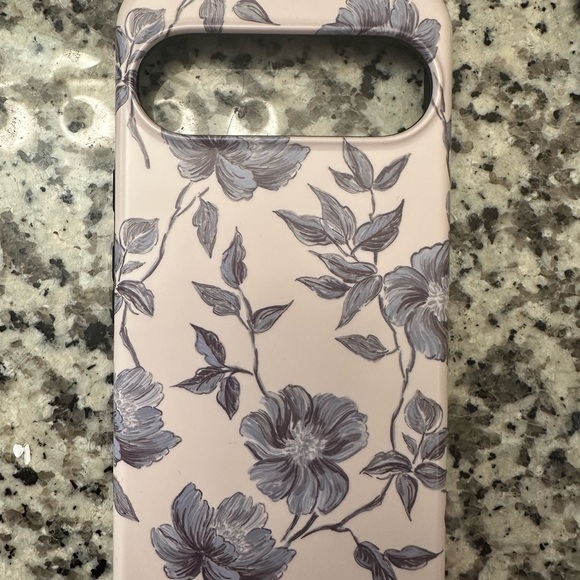 casely Other - Casely — Ink & Iris
Vintage Floral Case